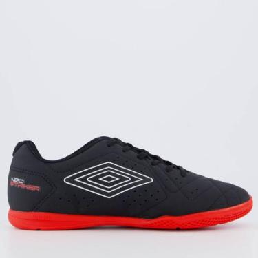Imagem de Chuteira Umbro Neo Striker Futsal I Preta e Vermelha, 42