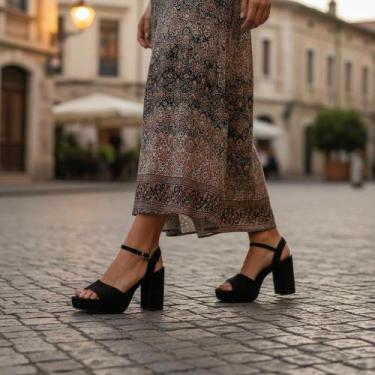 Imagem de Sandália feminina meia pata via marte 141006, Preto, Nobuck, 36