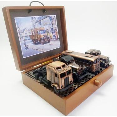 Imagem de Miniaturas decorativas de Caminhões e Ônibus - Captain Ship