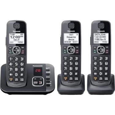 Imagem de Panasonic Sistema de telefone sem fio expansível DECT 6.0 com atendedor e bloqueio de chamadas - 3 aparelhos - KX-TGE633M (preto metálico)