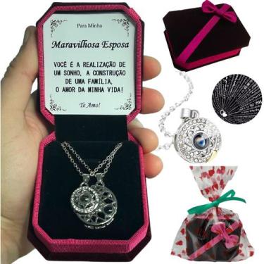 Imagem de Presente Esposa Maravilhosa Colar Eu Te Amo 100 Idiomas Sol Lua 2 em 1