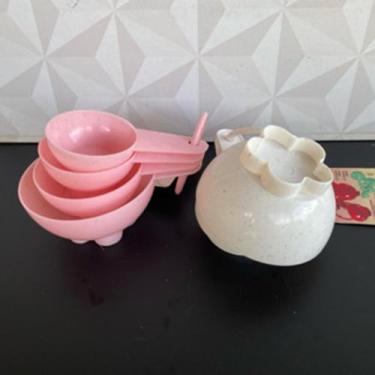 Imagem de Conjunto de colher medidora de plástico com 4 peças rosa ou branco com