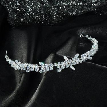 Imagem de Tiara Porta Coque Grinalda Acessório Cabelo Noiva Zircônia - LM, Prata