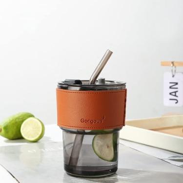 Imagem de Copos de vidro de 400 ml com tampas e canudos, xícaras de café gelado com couro marrom, copo de vidro canelado para café, smoothie, coquetel, chá gelado, cinza fumê