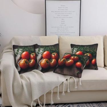 Imagem de BTCOWZRV Capa de almofada decorativa macia para mesa de madeira Tomatoes On Wood Conjunto de 4 fronhas quadradas modernas 30,5 x 30,5 cm, capa de almofada para sala de estar, quarto, sofá