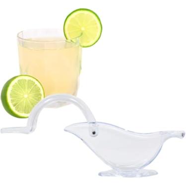 Imagem de Espremedor Manual de Limão em Acrílico, Design Elegante, Transparente. A prensa filtra a polpa e os caroços e espreme todo o suco da fruta com um movimento suave e direcionando o suco