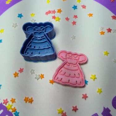 Imagem de Ejetor para Brigadeiros e Docinhos Wandinha Vestido - BYMODELASTORE