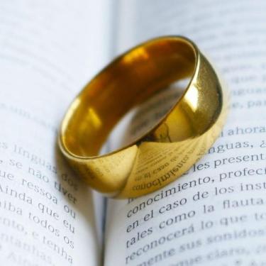 Imagem de Anel Ouro Banhado Aliança Casamento Grossa 8mm Abaulada Anatômica Envi
