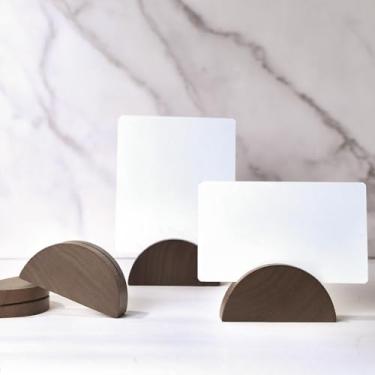 Imagem de UNIQOOO Conjunto Com 10 Suportes De Madeira Nogueira 2,37" Ranhura 1,2 Mm Para Placas Mesa Casamento, Porta-Cartões Lugar, Suporte Exibição Fotos, Decoração Eventos, Loja Varejo, Cardápio Café/Resta