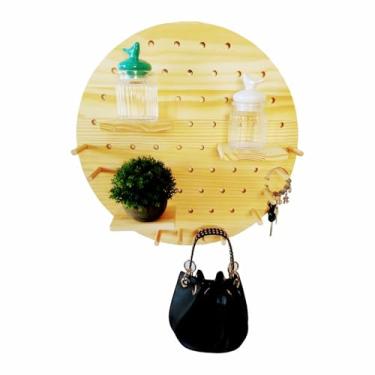 Imagem de KIAGA, Prateleira Pegboard Circulo 50cm Em Madeira Pinus com 16 Pinos e 3 Prateleiras 13,5cm Cor:PINUS NATURAL;Tamanho:50X50 CM