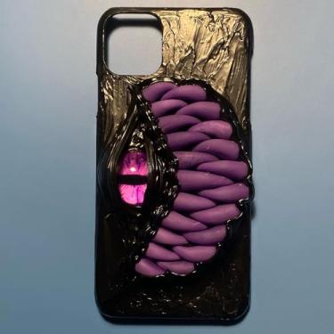 Imagem de Unitvbba Capa de telefone feita à mão Monster Eye & Fang - Personalizável para qualquer modelo - Design legal e exclusivo em estilo escuro - perfeita para jogadores, estética gótica, (roxa)