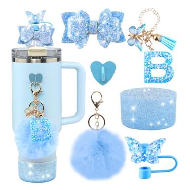 Imagem de Conjunto de 6 peças de acessórios de copo Stanley azul - tampa de cobertura de palha de borboleta, laço brilhante para canudo, bota de silicone brilhante, pingente de letra e pompom para copos satnley