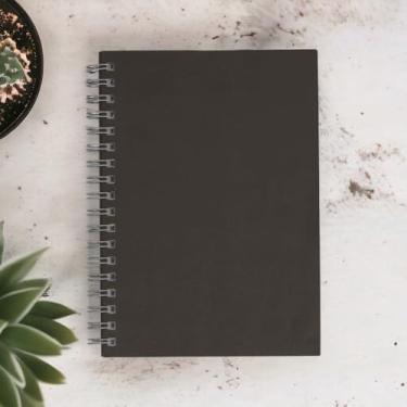 Imagem de Caderno com Capa Dura – Design Colorido e Resistente