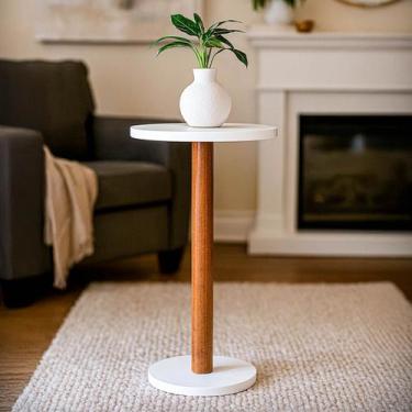 Imagem de Mesa de Apoio para Sala Contemporânea Sofisticada 48cm - Beto Moveis, 