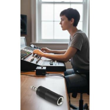 Imagem de Adaptador P10 Fêmea x P2 Macho Estéreo: Conexão Profissional - Congrat