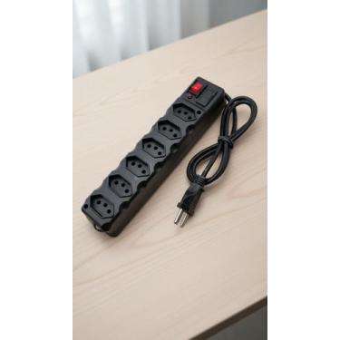 Imagem de Filtro De Linha 6 Tomadas Bivolt Com Fusível Preto - Congratulations S