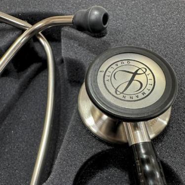Imagem de Estetoscópio 3m Littmann Classic Ill Cores Variadas, Preto 5620