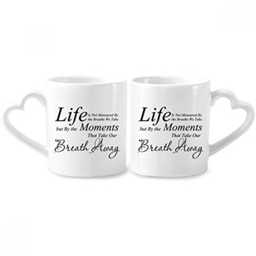 Imagem de Life Moments Breath Quote Conjunto de canecas de porcelana para casais, copo de cerâmica com alça de coração