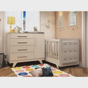 Imagem de Quarto de Bebê com Cômoda 1 Porta 4 Gavetas e Berço com Capitonê Retrô Jolie