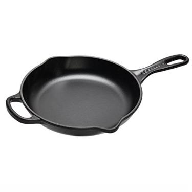 Imagem de Frigideira Skillet Redonda Alça Signature 26 cm Preto Black Onix Le Creuset