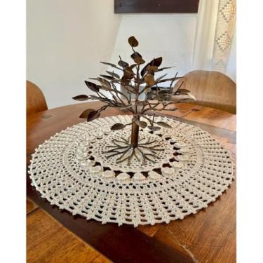 Imagem de Toalha De Mesa Redonda P Primavera Barbante Fino 60cm Artesanal (Cru)