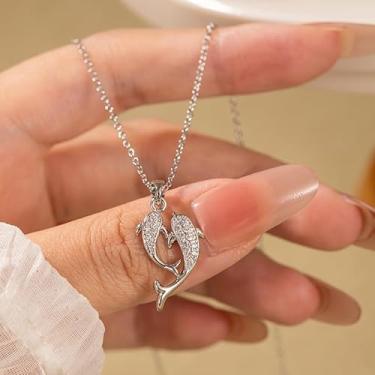 Imagem de Um elegante colar feminino com pingente de peixe duplo, aço inoxidável, banhado a ouro 18K com golfinho e peixe-koi, acessório de joias modernas, durável e confiável, uso diário, One Size, Latão