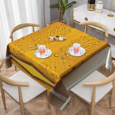 Imagem de Zeraoke Papel de parede Beer - Toalha de mesa quadrada de Natal 137 x 139 cm, poliéster xadrez vermelho e verde para jantares e festas de fim de ano, rugas para proprietários e anfitriões