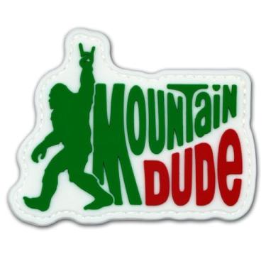 Imagem de Patch de PVC Mountain Dude Bigfoot Glow – Engraçado, Tático, Anime, Adesivos Militares – Perfeito para o seu equipamento militar, mochila, boné, colete, bolsa ou arnês para cães