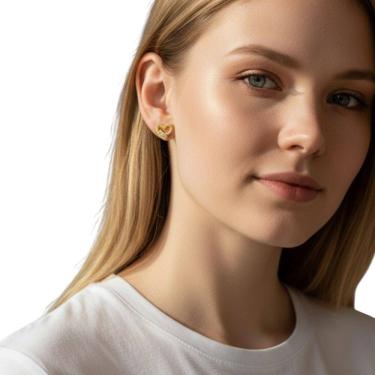 Imagem de Brinco Feminino Juliana Coração Banhado em Ouro Semi Jóia Juliana Prado 39439