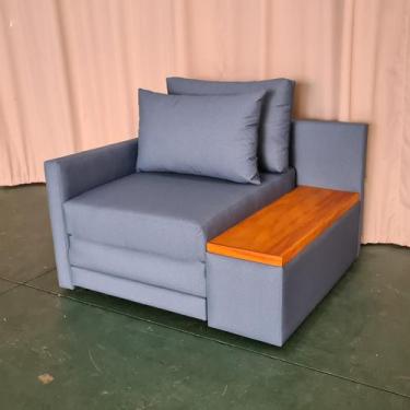 Imagem de Poltrona Cama Solteiro com Tampo Lateral Direito Tecido Acquablock 100