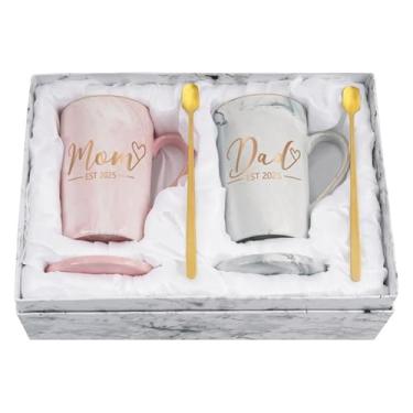 Imagem de Cabtnca Presentes para pais novos para casais, presente de mãe e pai, presentes para mamãe nova, presente de anúncio de gravidez revelado de gênero para pais grávidas, canecas para mamãe e papai Est