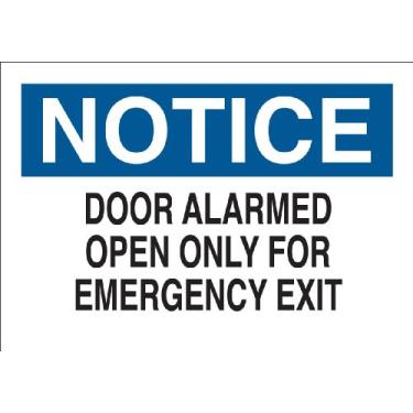 Imagem de Brady 22533 Placa de plástico para porta, 17,8 cm x 25,4 cm, legenda "Porta alarmada aberta apenas para saída de emergência"
