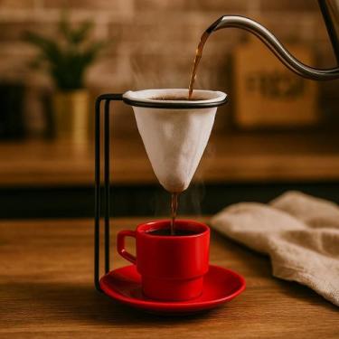 Imagem de Suporte para Mini Coador de Café com Xícara e Pires  Preto com Vermelh