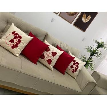 Imagem de Kit 5 Capas de Almofadas Decorativas 45x45cm em Tecido Suede com Bordado e Zíper Invisível – Sofá, Cama e Poltrona(Vermelho aplicada 2)