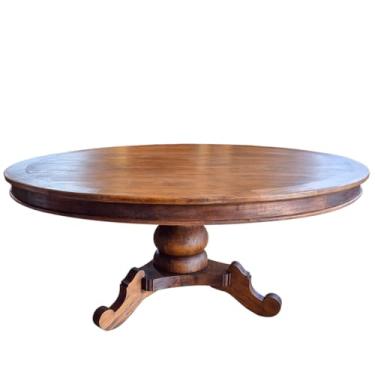 Imagem de Mesa de Jantar Redonda em Vinhático com Pé Torneado 1,80m