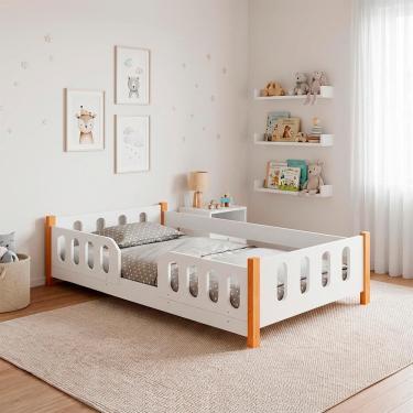 Imagem de Cama De Criança Infantil Juvenil Montessoriana Melissa Com Grade De Proteção Branca