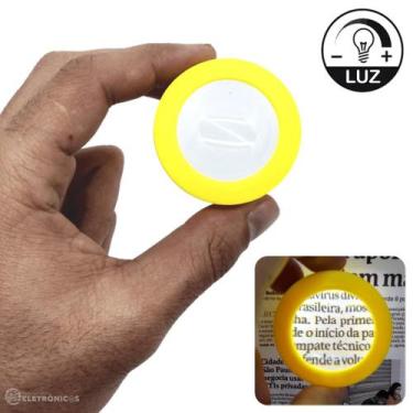 Imagem de Lupa Portátil Amarelo Com Luz LED Ampliação 5x Peso Para Papel - 57088