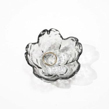 Imagem de Bandeja de joias com anel de flor, travessa de vidro (cinza)