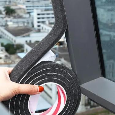 Imagem de 1 rolo fita de vedação de esponja para janela de porta autoadesiva, à prova de som, à prova de vento, à prova de poeira, 2 m (largura 2,6-3,2 cm)