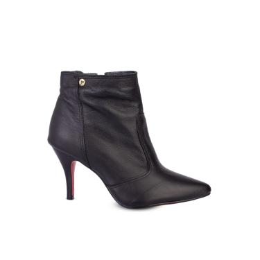 Imagem de Bota de couro cano curto com salto fino 6583