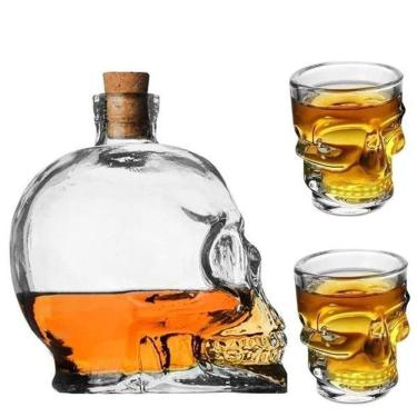 Imagem de Garrafa Formato Caveira Em Vidro 750Ml + 2 Mini Caveiras