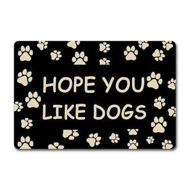 Imagem de Capacho engraçado para porta da frente - Tapete de boas-vindas antiderrapante de 60 x 40 cm com design "Hope You Like Dogs" - Tapete de borracha durável para entrada interna/externa