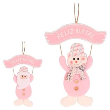 Imagem de Boneco Enfeite Papai Noel Com Placa Rosa Pink para Pendurar Familia Wish 24x17cm Natal Árvore Led Luzes Guirlanda Decora