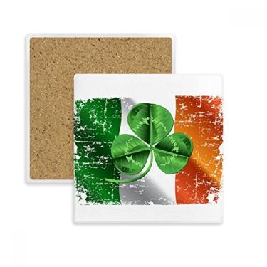 Imagem de Porta-copos com bandeira nacional do trevo da Irlanda quadrada, porta-copos e pedra isolante