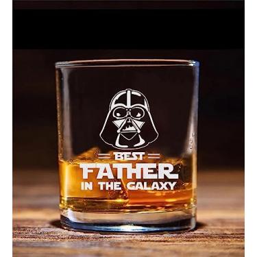 Imagem de QPTADesignGift Copo de uísque Best Father In The Galaxy - Presente Star Wars - Darth Vader - Copo de uísque Pai - Dia dos Pais - Presente de Aniversário para Pai - Tio - Avô da Filha Filho Esposa