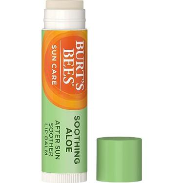 Imagem de Burt's Bees Protetor labial Suncare, calmante pós-sol, aloe calmante, 100% de origem natural, 1 tubo em caixa de bolhas