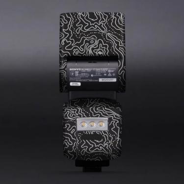 Imagem de HVL-F60RM Película de vinil anti-arranhões Casaco protetor de câmera Flash Adesivo Wrap Film Body Protector Decalque Skin para Sony HVL-F60RM (Contorno Preto Branco)