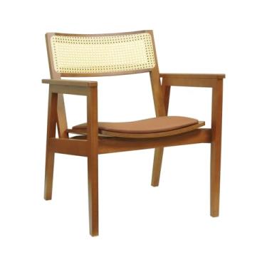 Imagem de Poltrona Gusty Com Encosto Telinha Assento Anatômico - Amêndoa - Estofado Corano Caramelo