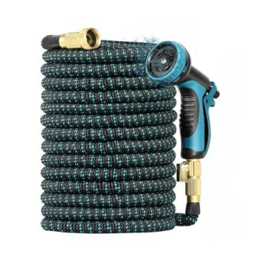 Imagem de Mangueira de jardim extensível de 30 metros, completa com acessórios, incluindo bocal pulverizador, bolsa de armazenamento e suporte