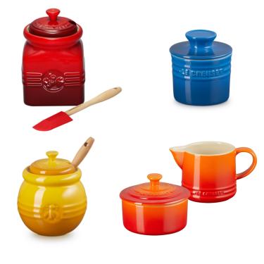 Imagem de KIT LE CREUSET CONJUNTO CREME E AÇÚCAR LARANJA + POTES DE GELÉIA VERMELHO, MEL AMARELO NÉCTAR, MANTEIGA